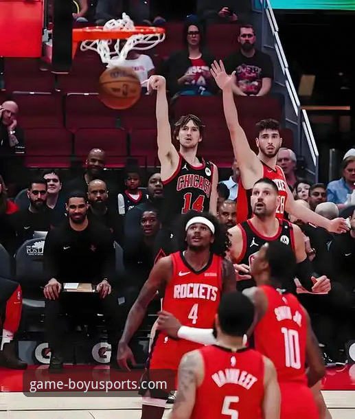 博鱼官网对比 NBA常规赛最新动态:火箭主场大胜尼克斯,团队篮球成制胜关键